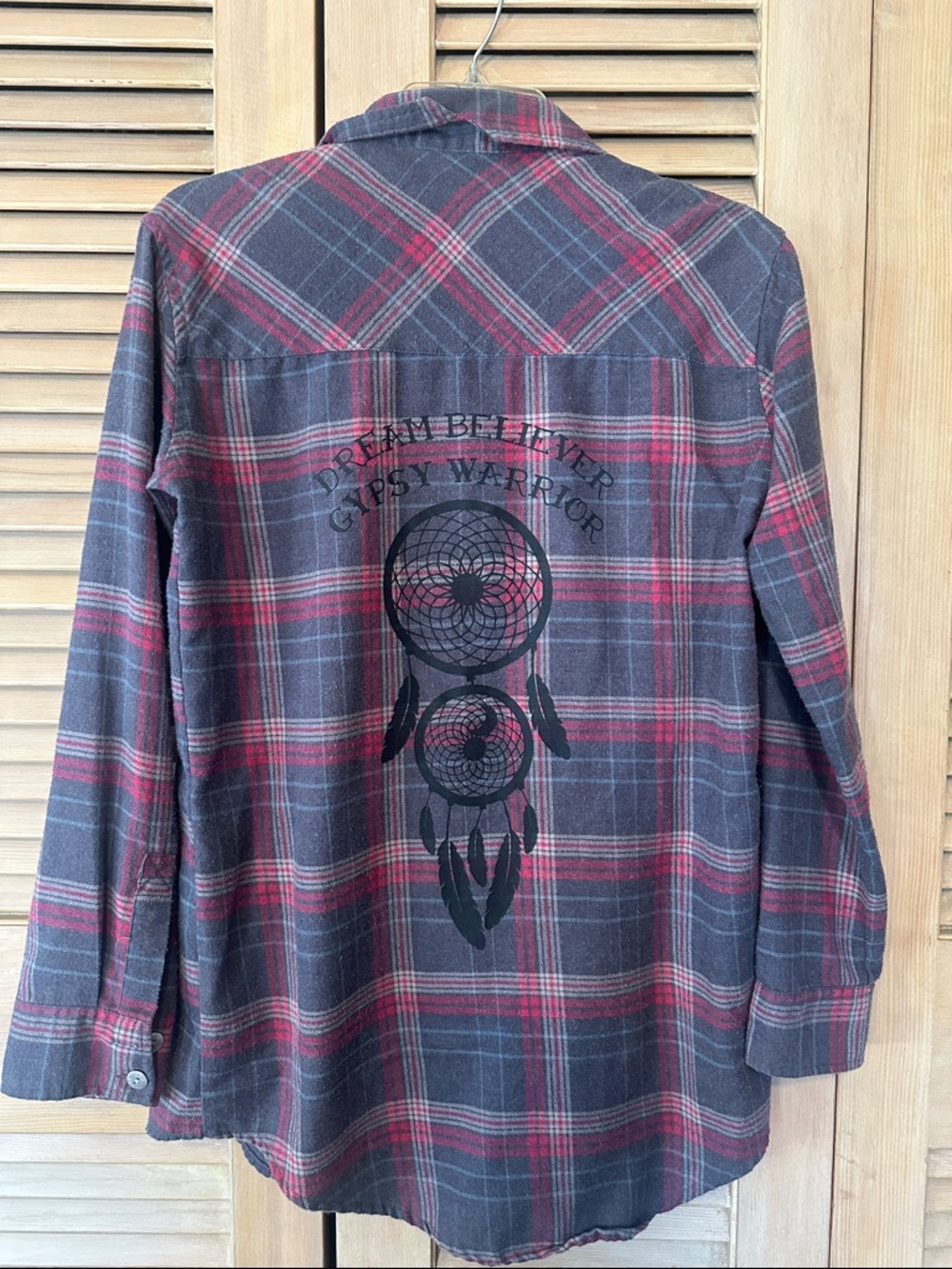 Gypsy Warrior Red & Gray Plaid Button-Up Shirt